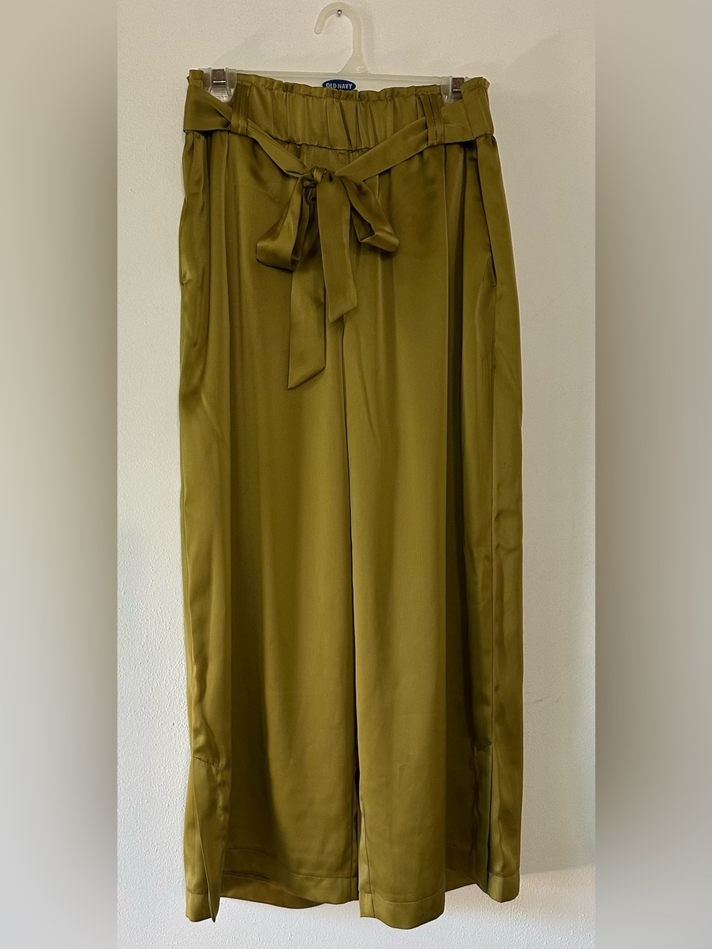Rachel Zoe Olive Satin Stretch Tie Waist Wide Leg Pants Size M - Picture 2 of 8